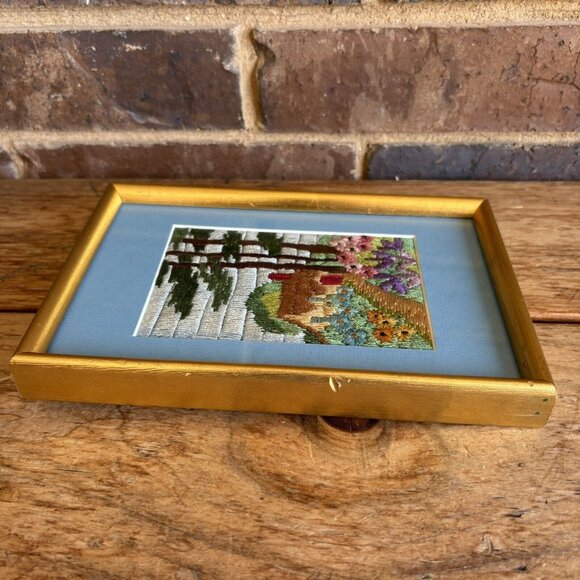 Vintage Silk Long stitch Needlepoint Framed Artwork Measurements In Photos - Picture 4 of 12